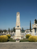 Stèle commémorative des morts pour la patrie à Oraison