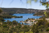 vue sur le village et le lac d'Esparron-de-Verdon