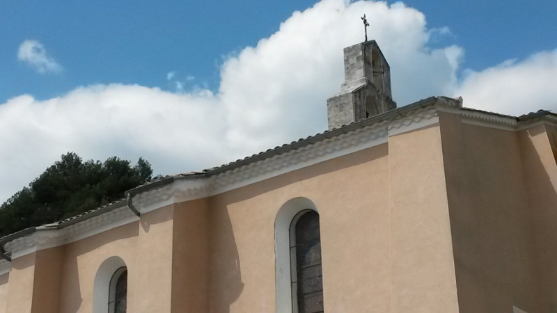 Eglise Saint Saturnin à Villeneuve