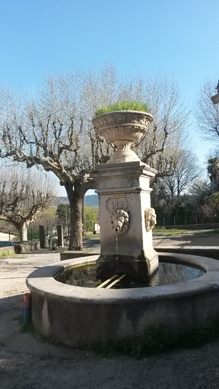 Fontaine de la place ronde