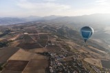 vol en montgolfière au dessus de la Durance, alpes de haute provence